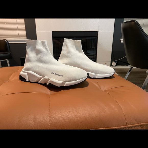 Balenciaga speed trainers in white, size 10 or EU(43) good condition - Picture 3 of 6